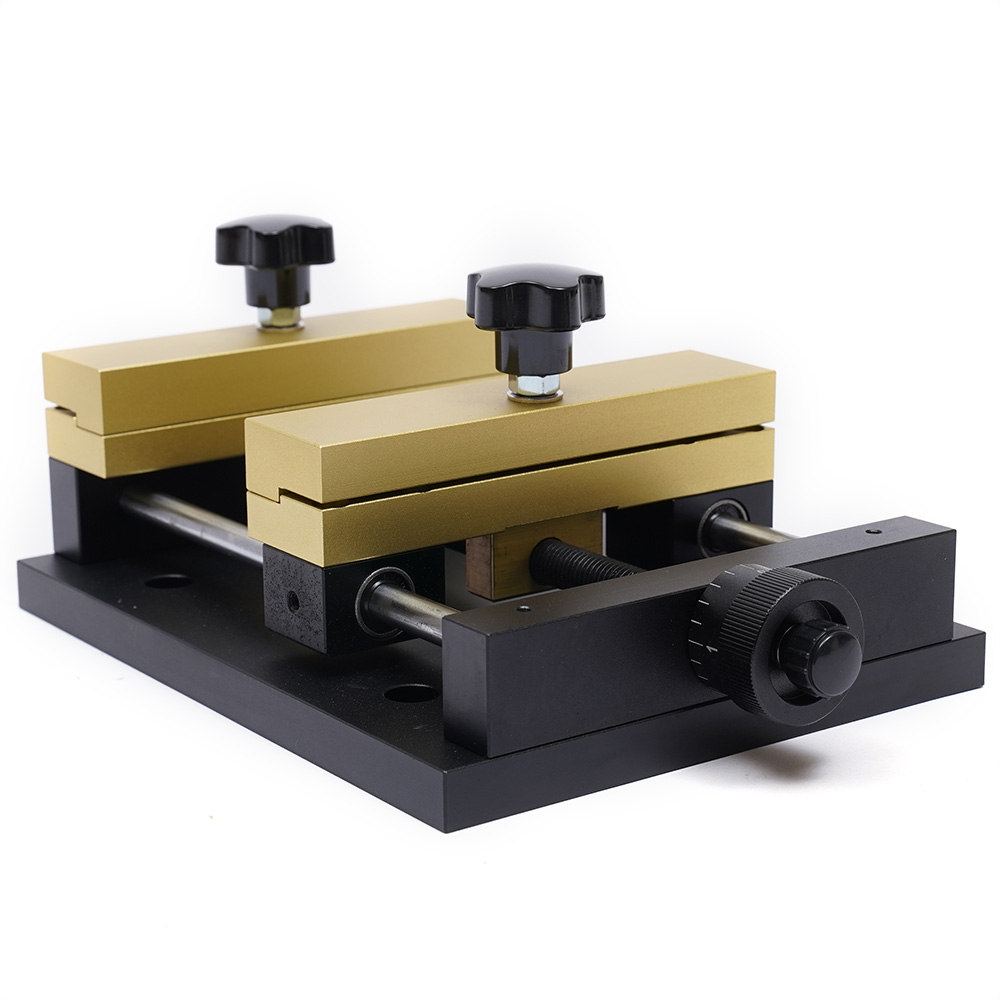 Industrial Laser Cutter - أداة تثبيت وربط قطع العمل من