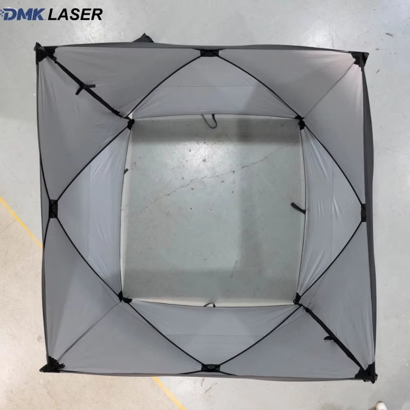 خيمة أمان قابلة للطي بحجم 2×2  - مراجعة Industrial Laser Enclosure وسعره